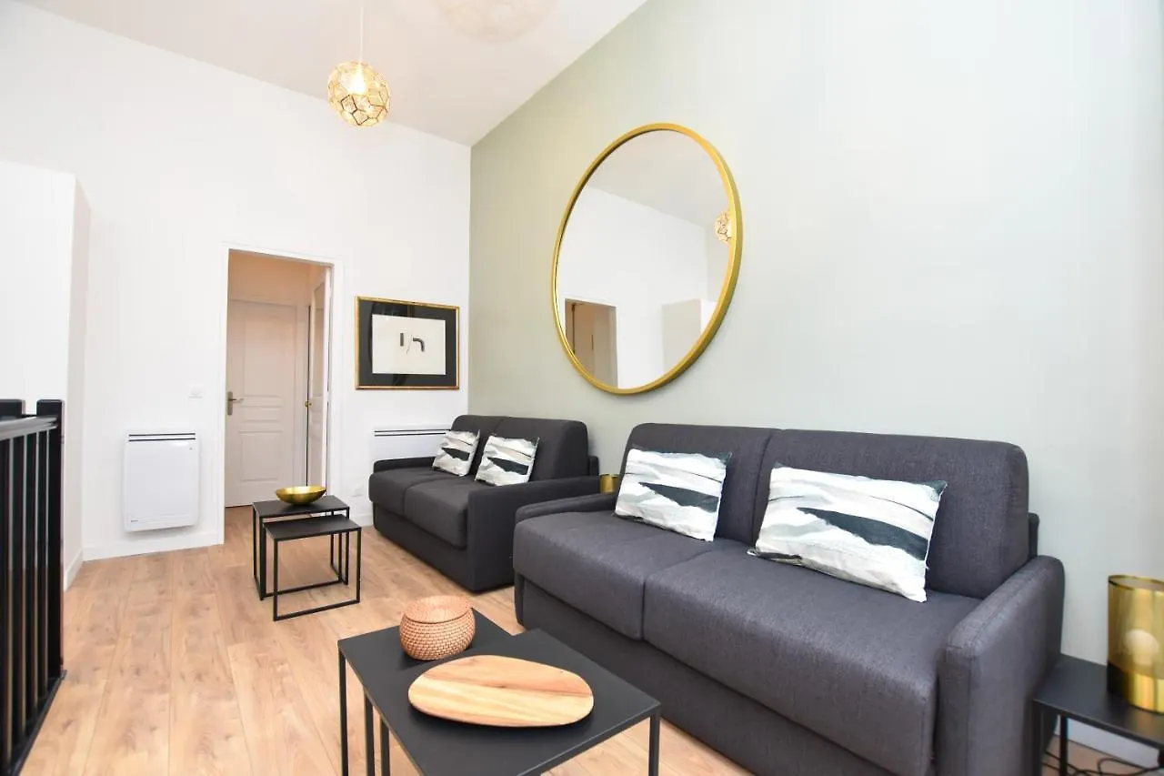Appartement CMG Michel Bizot / Trousseau à Paris